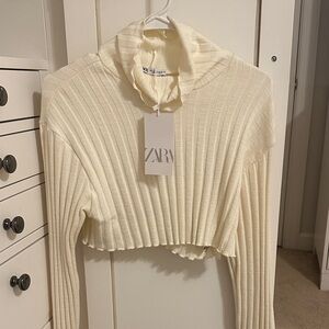 Zara cream cropped sweater